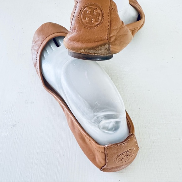 Tory Burch Size 9M shoes brown leather needs to paint a part slip - Picture 6 of 9